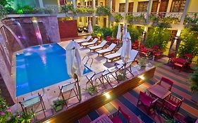 Hotel Jardín de Iguazú